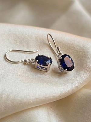 deab609d-a679-4f3f-bac2-944e3dcaf06a Royal Blue Sapphire Hanging Earrings