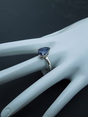 SAPPHIRE RING