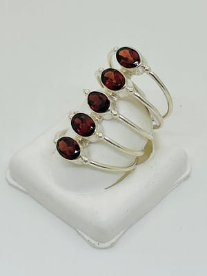 RED GARNET RING
