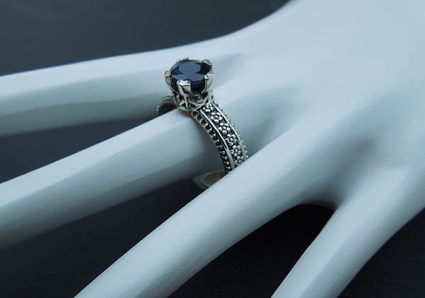 SAPPHIRE RING