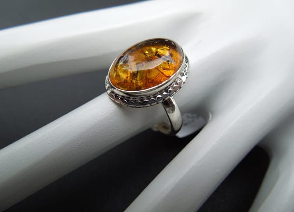 AMBER RING