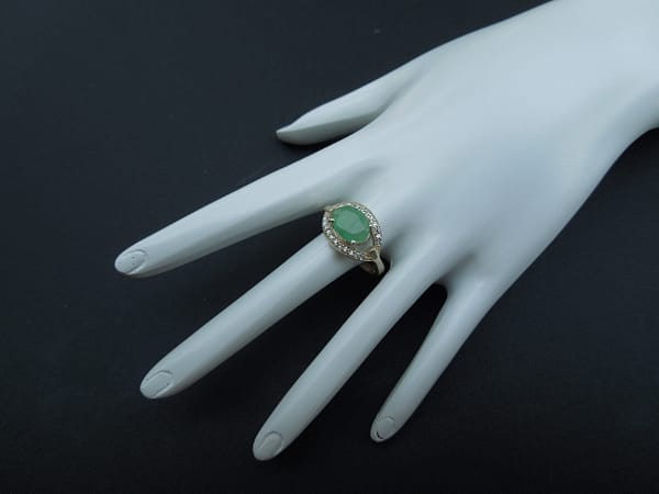 EMERALD RING
