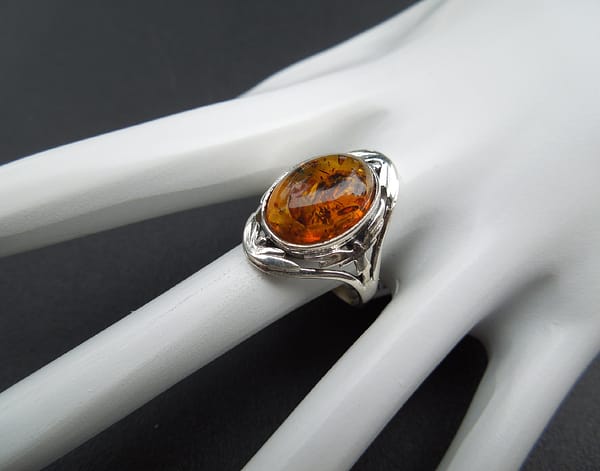 AMBER RING