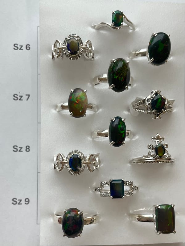 WR2862 BLACK ETHIOPIAN OPAL